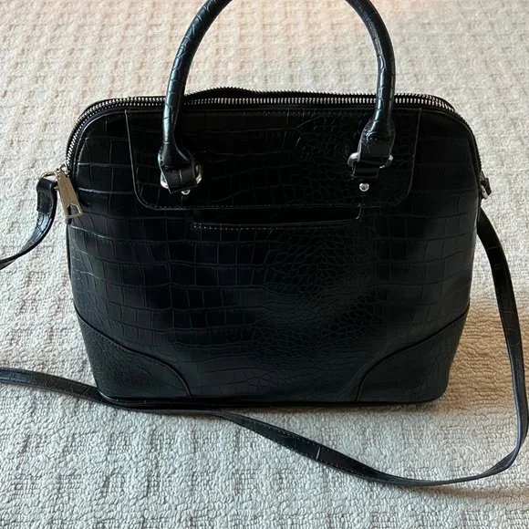 NWOT - Liz Claiborne Domed Satchel with Black Crocodile Pattern - Picture 7 of 8
